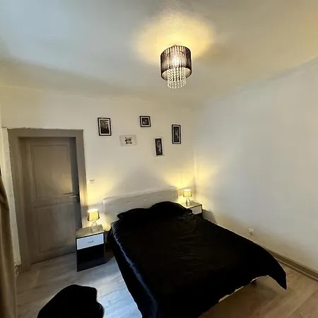 De 3 Pieces, Appartement *