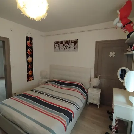 Appartement De 3 Pieces, *